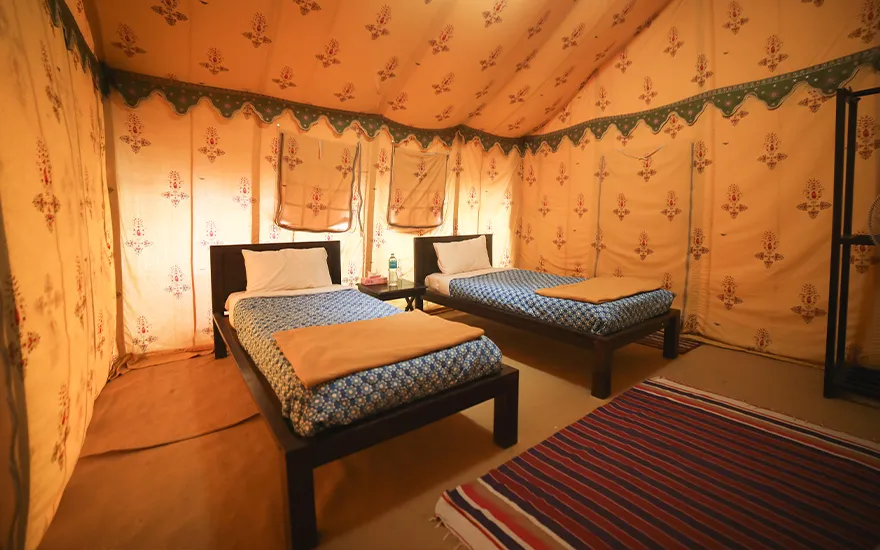 Deluxe-Non-AC-Swiss-Tents-1-A